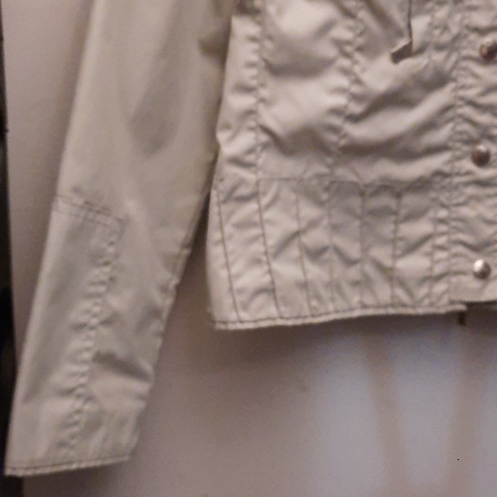 Jacket - Picture 3 of 8